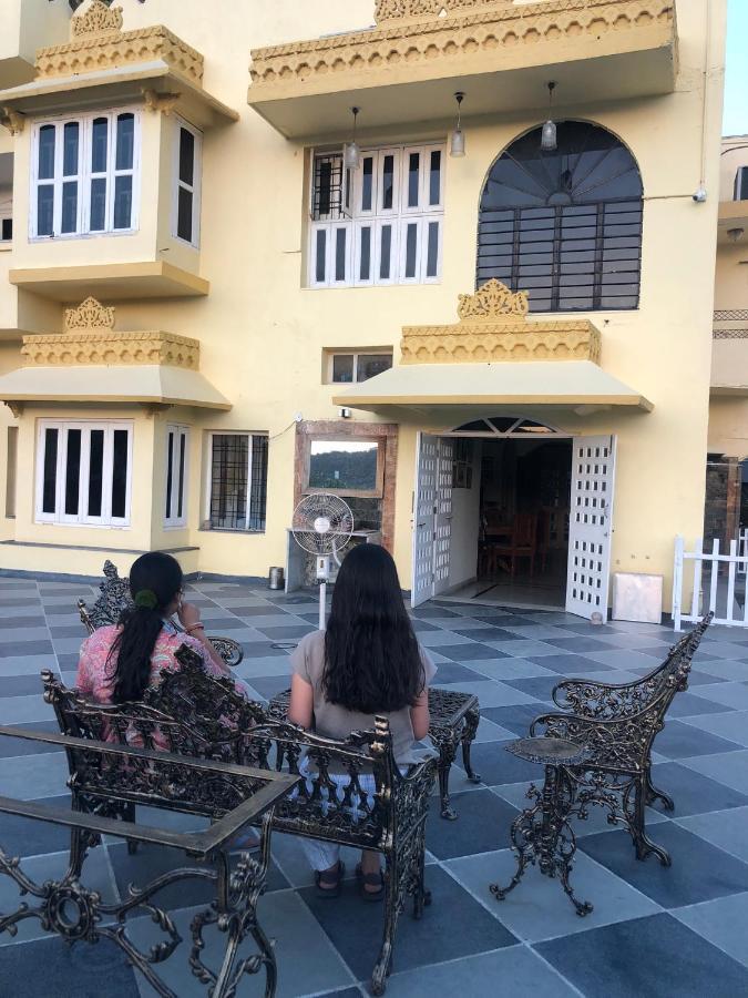 Jai Villa Homestay أُودايبور المظهر الخارجي الصورة